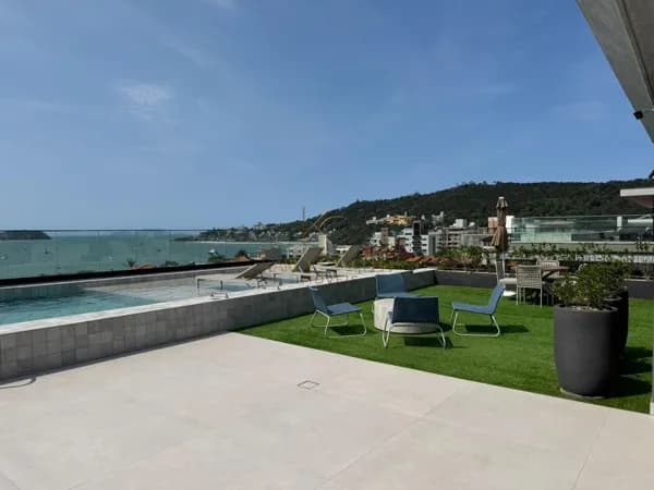 Apartamento em Jurerê | Quadra Mar