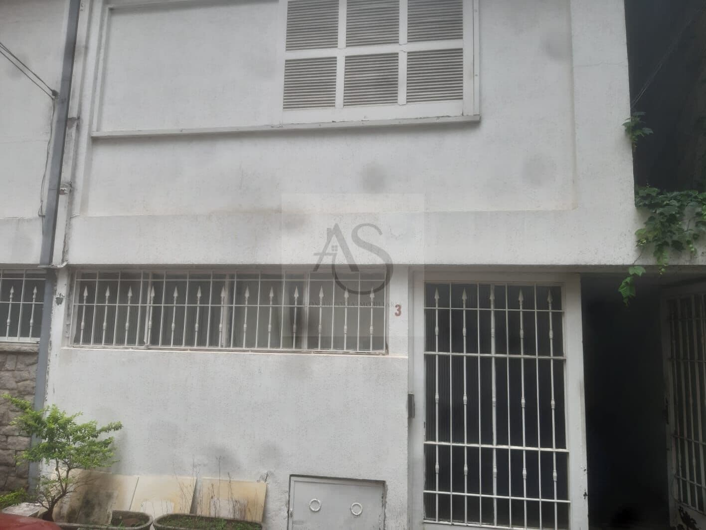 Casa Vila em Vila Olimpia, 3 quartos, 1 suíte, 136 m2, para reforma