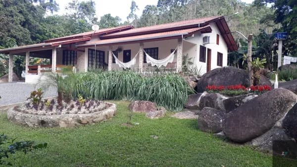 Fazenda/Sítios/Chácaras em São João Batista - Centro