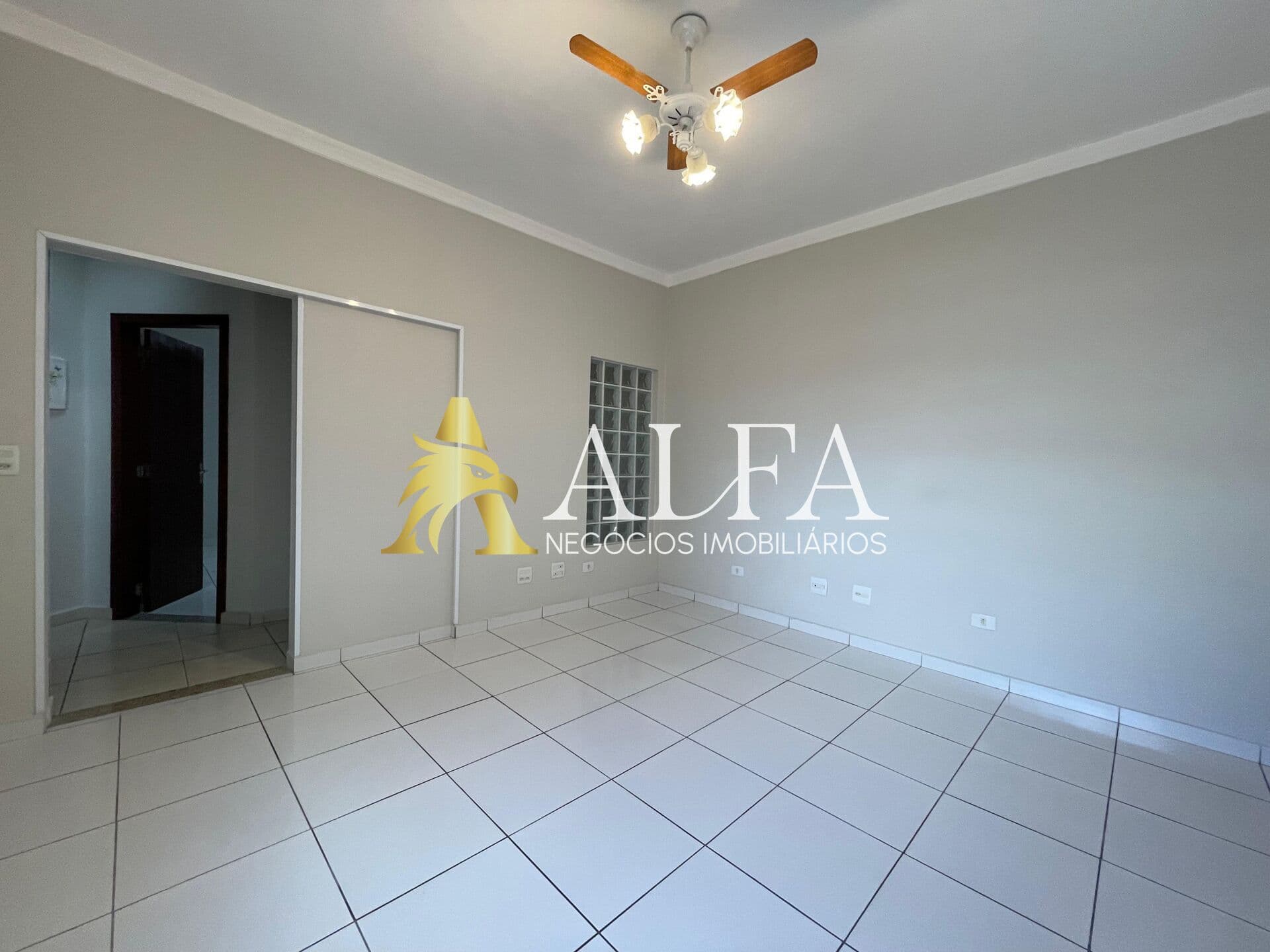 Casa Sobreposta alta á venda no Campo Grande