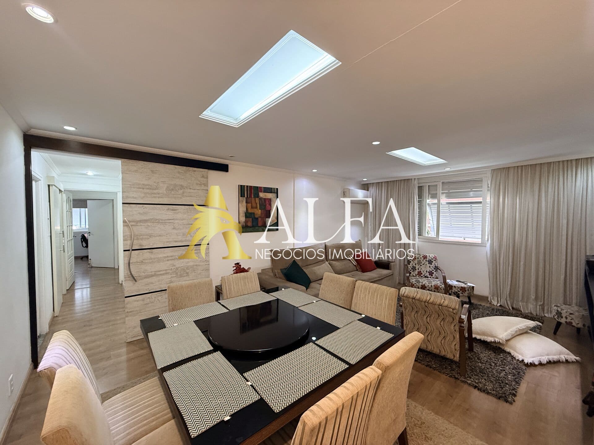 Amplo Apartamento de 141m² | 3 Suítes | Frente Ana Costa | Apenas 2 por Andar | Gonzaga | R$ 980 Mil