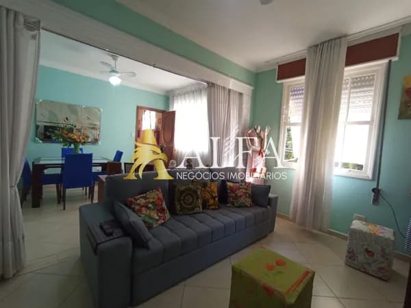 Apartamento à Venda na Aparecida – Espaçoso e Bem Localizado!