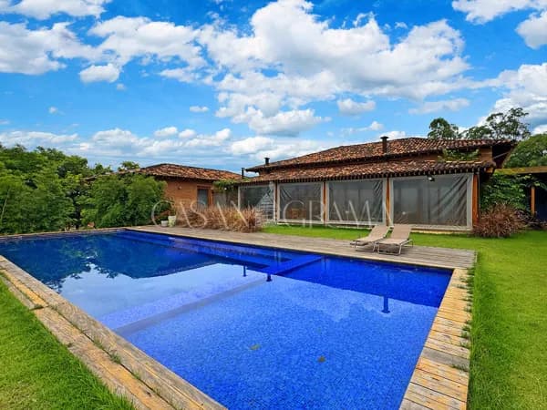 Casa Évora | Seu refúgio encantador na Fazenda da Grama