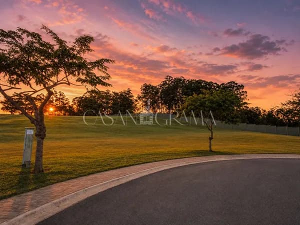 Terreno com projeto Padovani aprovado da Fazenda da Grama