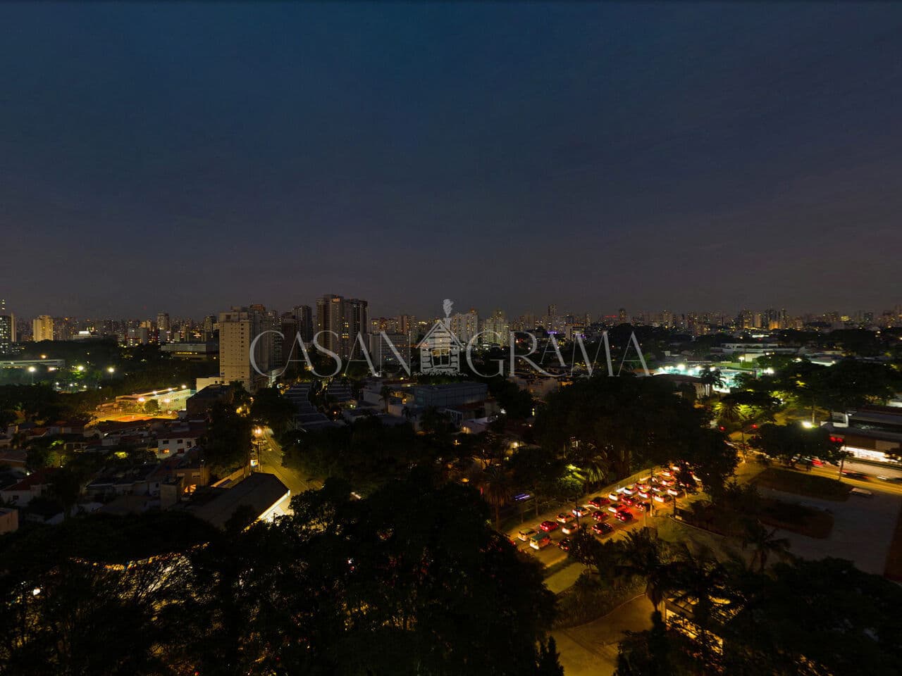 Apartamento lindo no Edifício Copa
