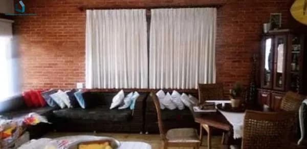 Casa Padrão para Venda
