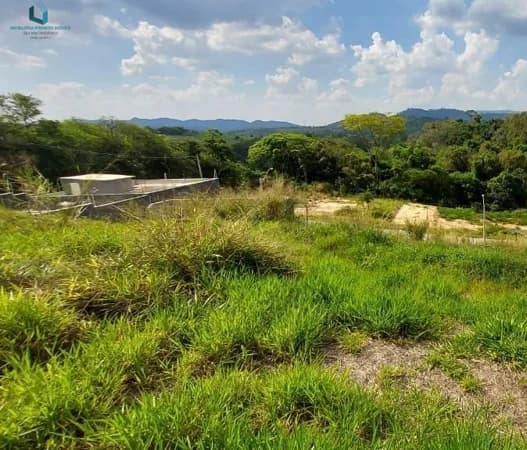 Terreno Lote para Venda em Centro Araçariguama-SP