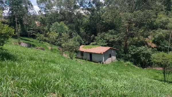 Terreno para Venda em Centro Araçariguama-SP
