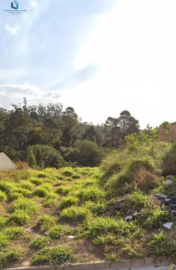 Terreno Lote para Venda em Centro Araçariguama-SP