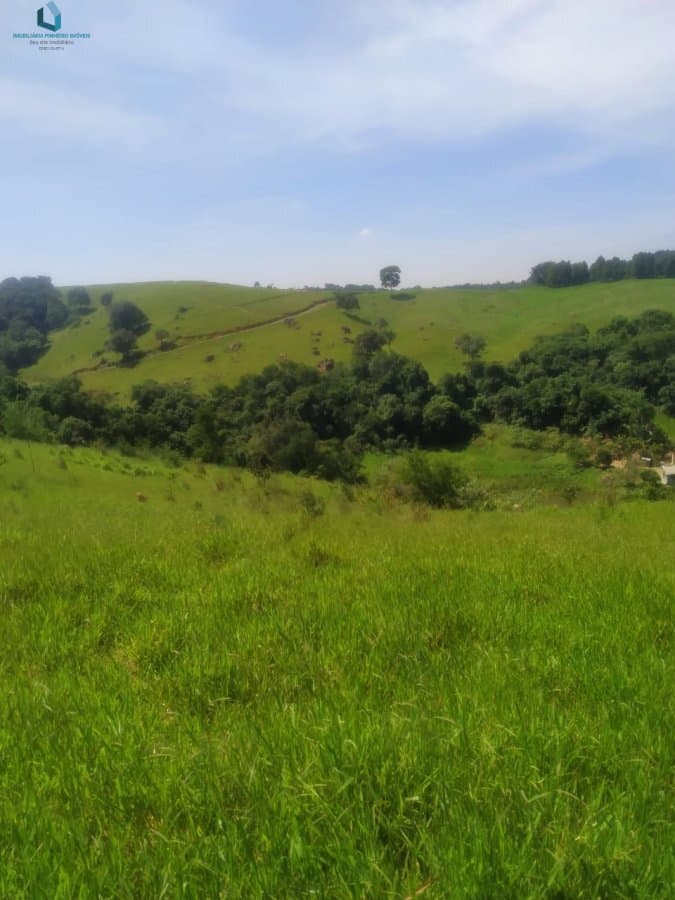 Terreno para Venda em Centro Araçariguama-SP