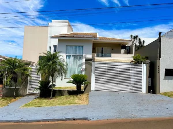 SOBRADO Á VENDA