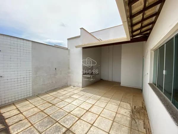 Duplex com 3 quartos à Venda, Santo Antônio - Conselheiro Lafaiete