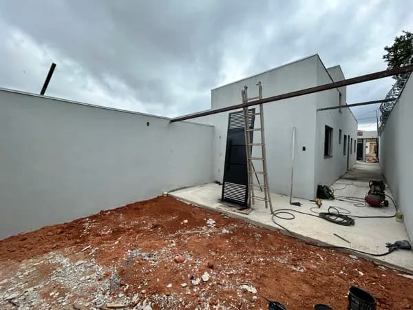 Casa Geminada no bairro Real de Queluz