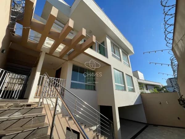 Casa à venda com 4 quartos no Quintas do Sol - Conselheiro Lafaiete