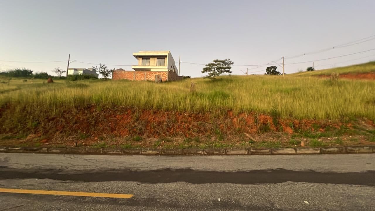 Lote no bairro Cidade Jardim