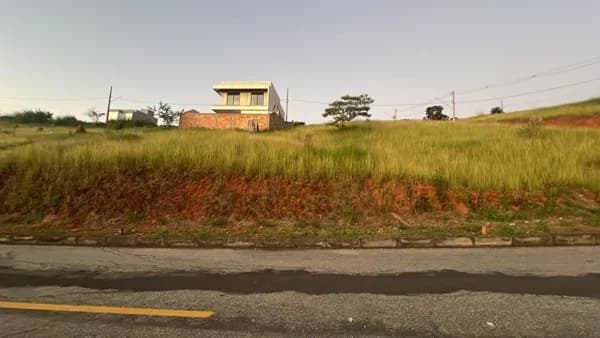 Lote no bairro Cidade Jardim
