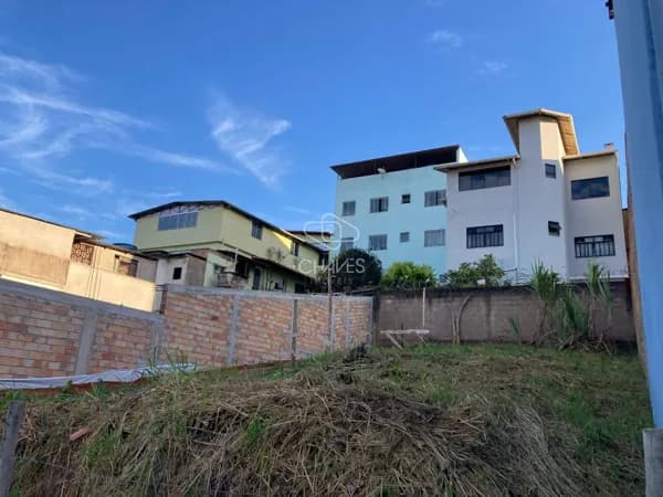 Lote à Venda no Bairro São Dimas