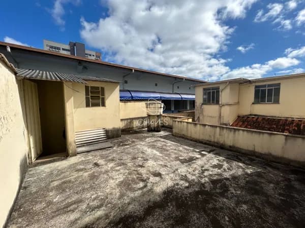 Casa com Cobertura à Venda – Bairro São Sebastião | Conselheiro Lafaiete