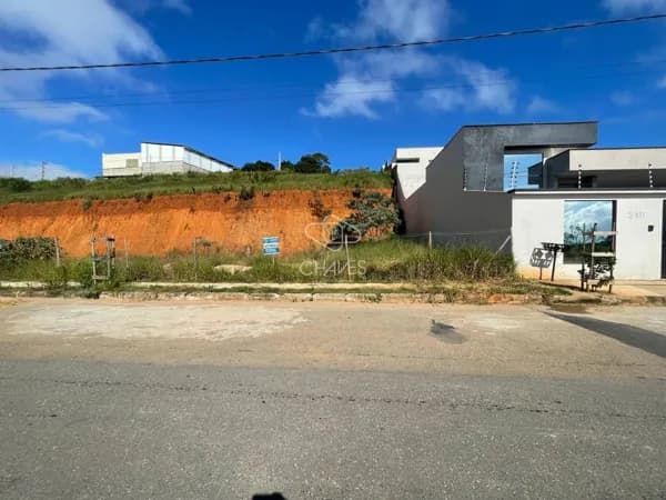 Lote/Terreno à Venda, Tiradentes - Conselheiro Lafaiete