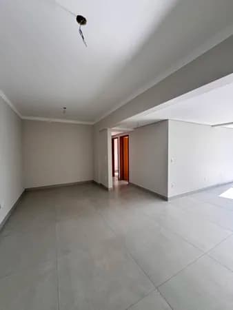 Apartamento à Venda no Bairro Santo Antônio
