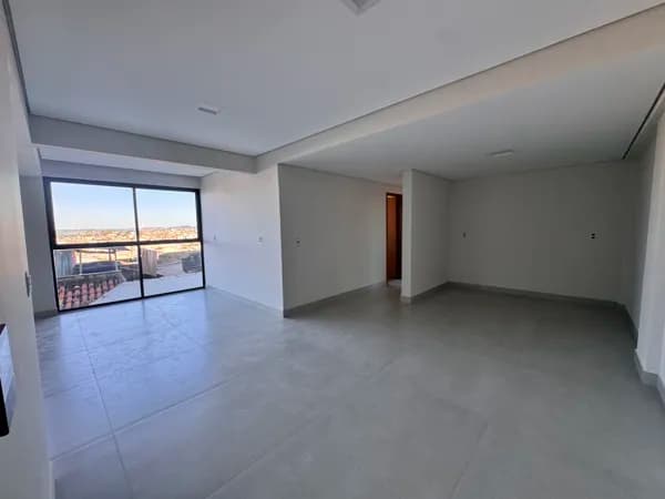 Apartamento à Venda no Bairro Santo Antônio