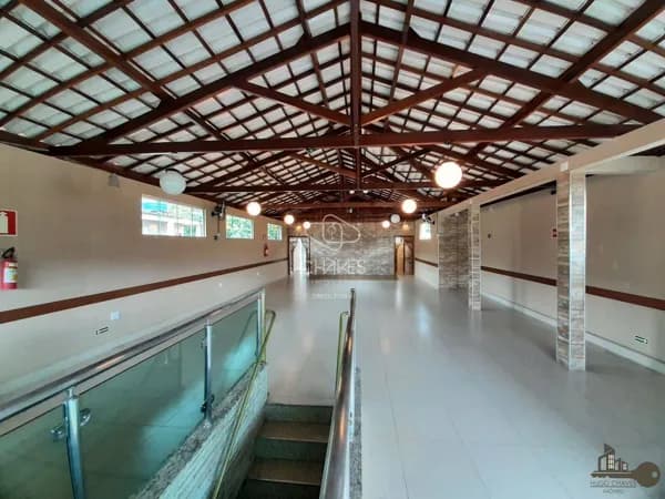 Comercial, Rochedo - Conselheiro Lafaiete
