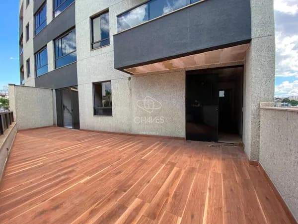 Apartamento alto padrão à venda no Centro
