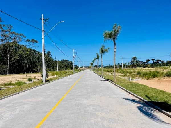 Terrenos em Garopaba no melhor loteamento pronto da região.