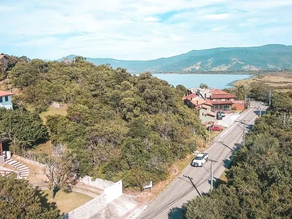Bela área em Garopaba, 9.630m2, perfeita para investidores