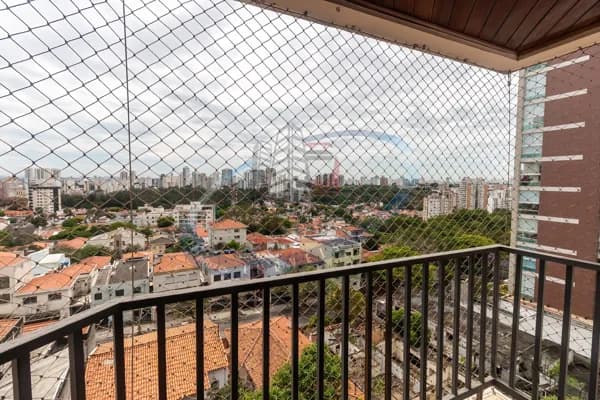 Apto 2 quartos com suíte e vista panorâmica Vila Mariana | 55m² próximo metrô Ana Rosa