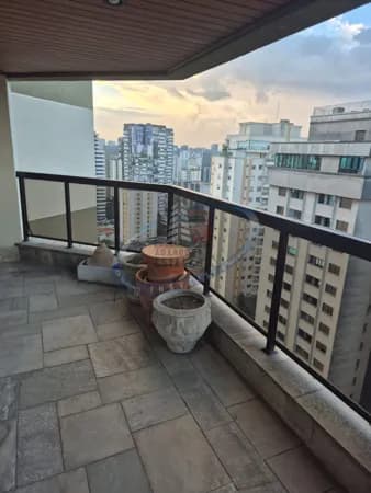 Apartamento em São Paulo - Moema