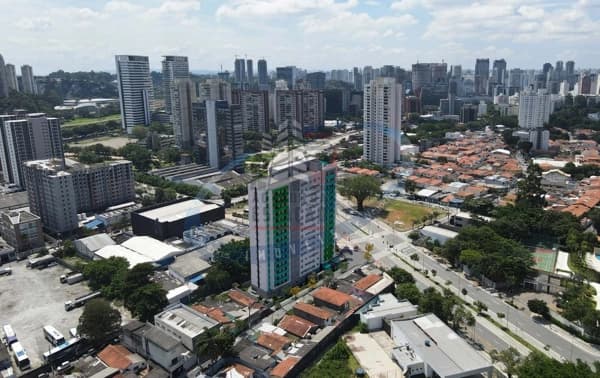 Apartamento 2 Dormitórios perto da estação João Dias