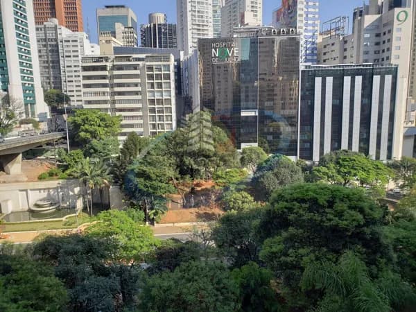 Apto 2 quartos com vaga a 5 min da Estação Trianon-MASP | Av. Paulista