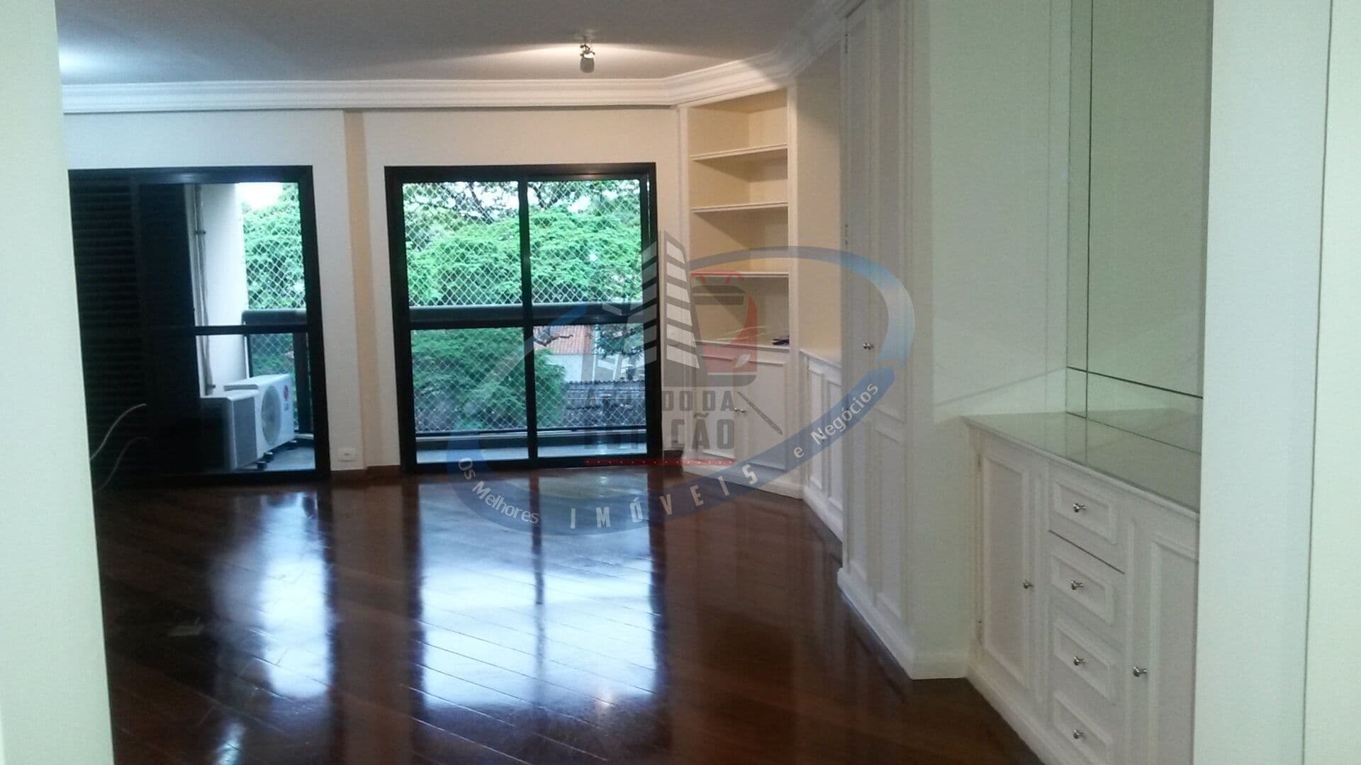 Apto 3 quartos 2 suítes na Vila Nova Conceição | 116m² 2 vagas Jacques Felix