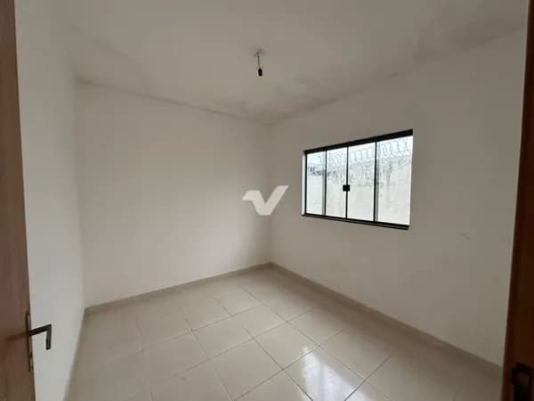 Loja Ponto Comercial em Setor Nordeste, Formosa/GO