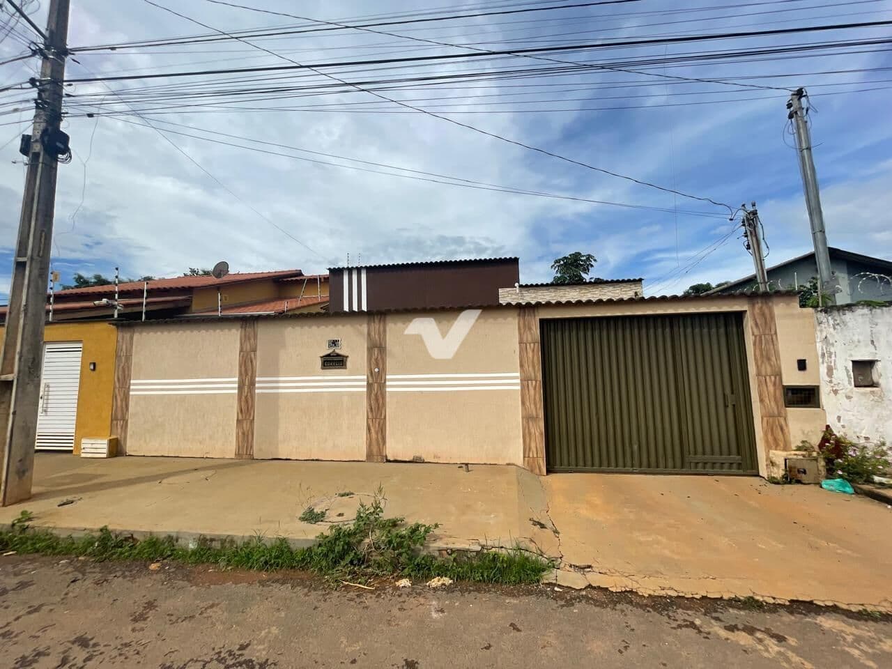 Casa em Parque da Colina I, Formosa/GO