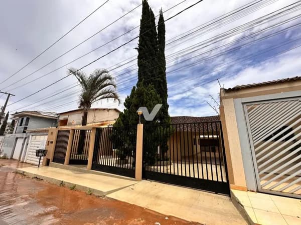 Casa usada, disponíve no Setor Primavera, Formosa/GO