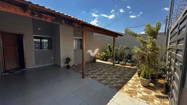 CASA DISPONÍVEL NO CHACARAS ABREU