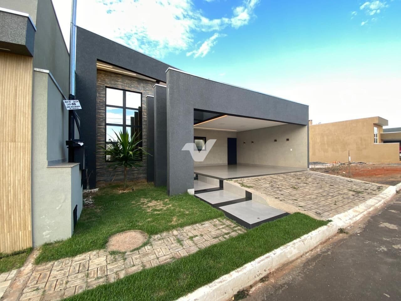 CASA DE ALTO PADRÃO DISPONÍVEL NO ASAS DOURADAS