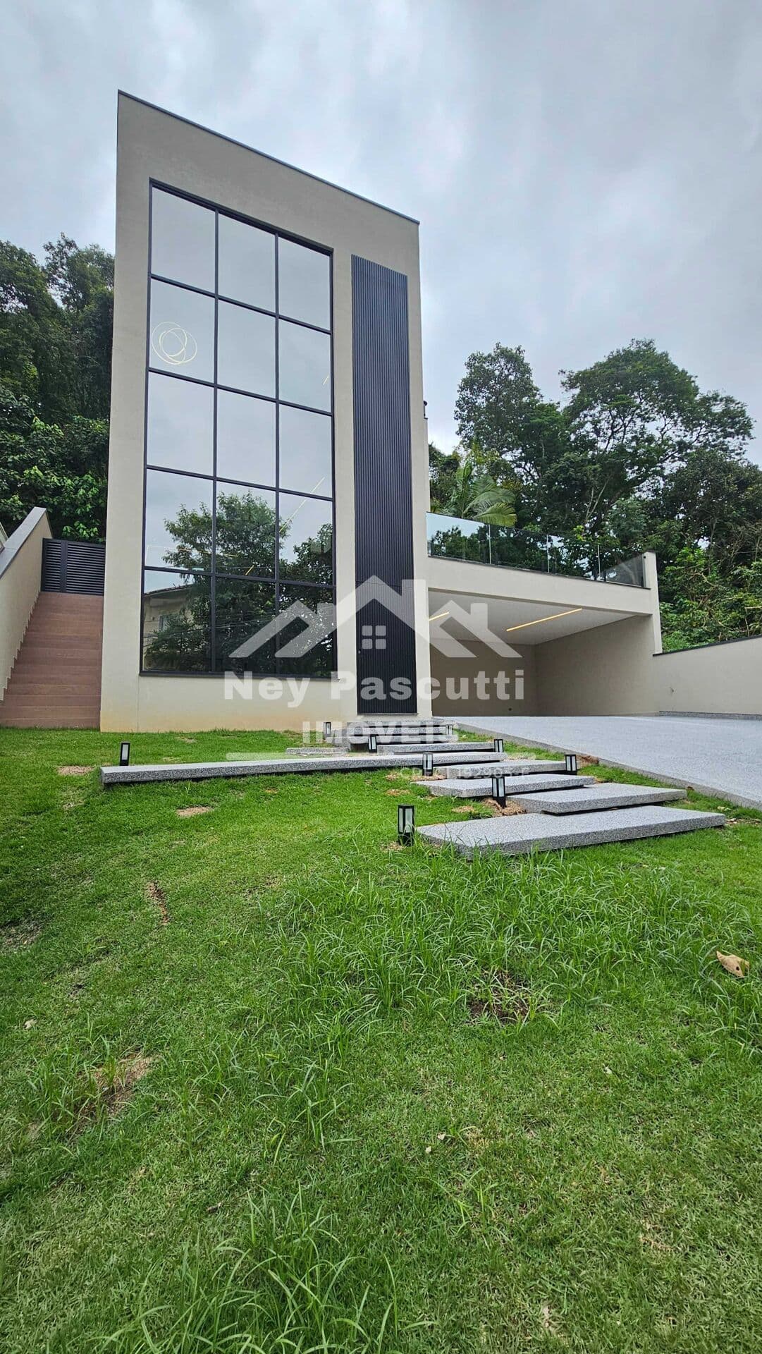 Casa em Condomínio em Aruja 5, Arujá/SP