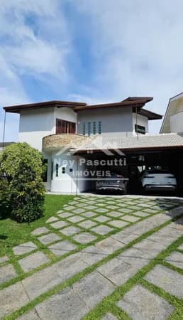 Casa à venda no bairro Aruja 5 em Arujá/SP