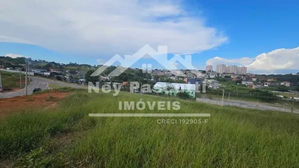 Terreno em Condomínio Reserva Arujá.