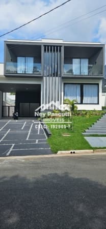 Casa à venda no bairro Arujá Lagos Residencial em Arujá/SP