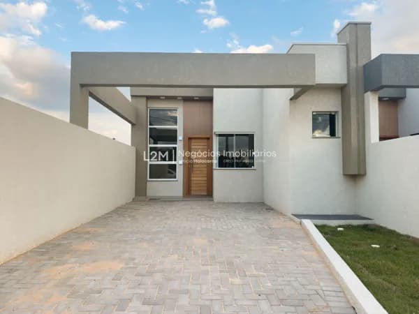 Casa para Venda em Francisco Beltrão, Água Branca, 2 dormitórios, 1 suíte, 2 banheiros, 1 vaga