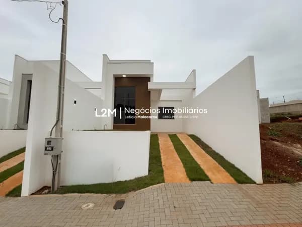 Casa Suíte + 1 Dormitório - Próximo da Fábrica da Raffer