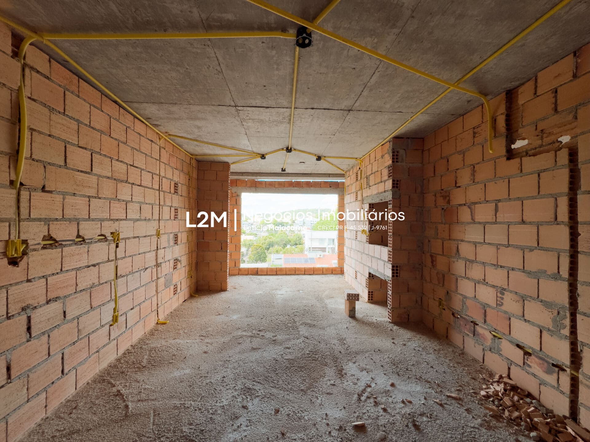 Apartamento com 2 dormitórios - ao lado da Unioeste em Francisco Beltrão
