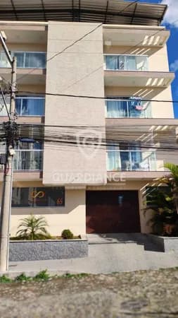 Apartamento em Barbacena - Funcionários