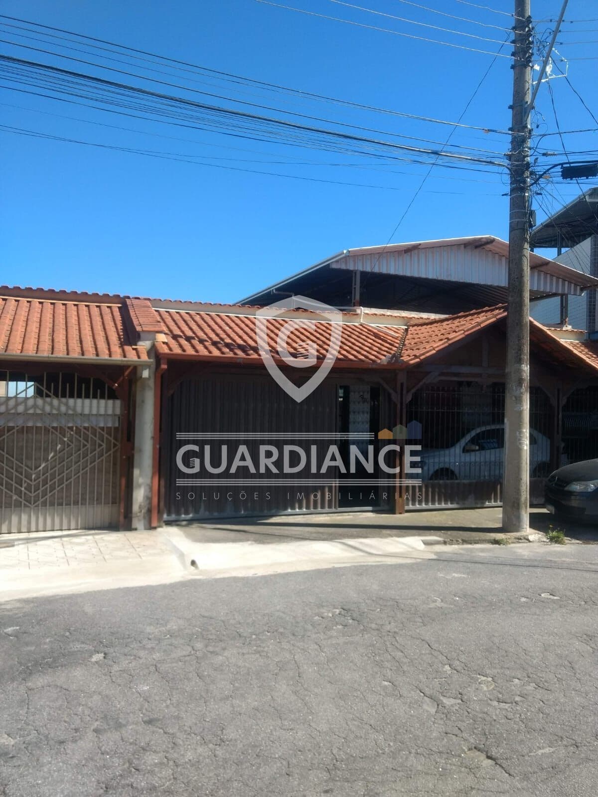 Casa em Barbacena - Santa Efigênia