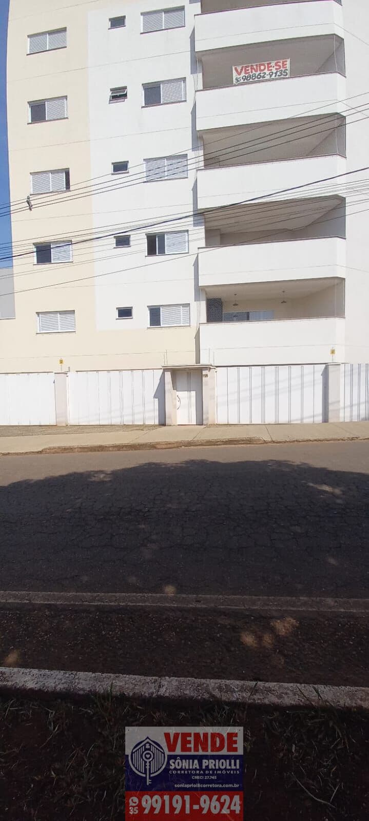Apartamento em Pouso Alegre - Residencial Santa Rita II