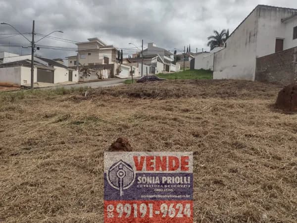 Lote/Terreno em Pouso Alegre - Reserva de Santa Bárbara